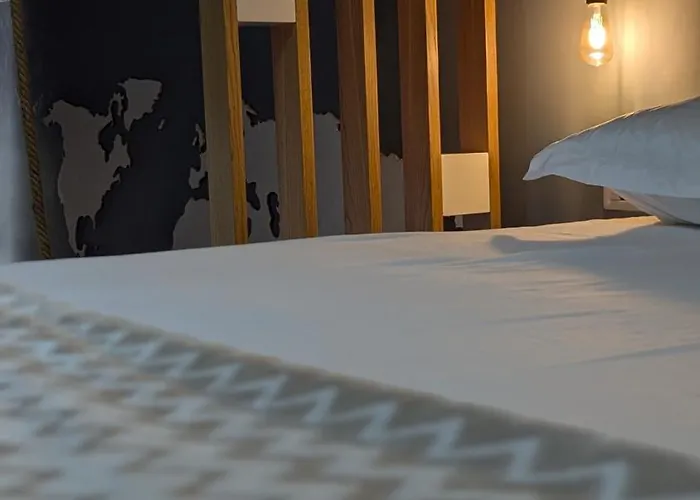 Modern & Bright 地拉那